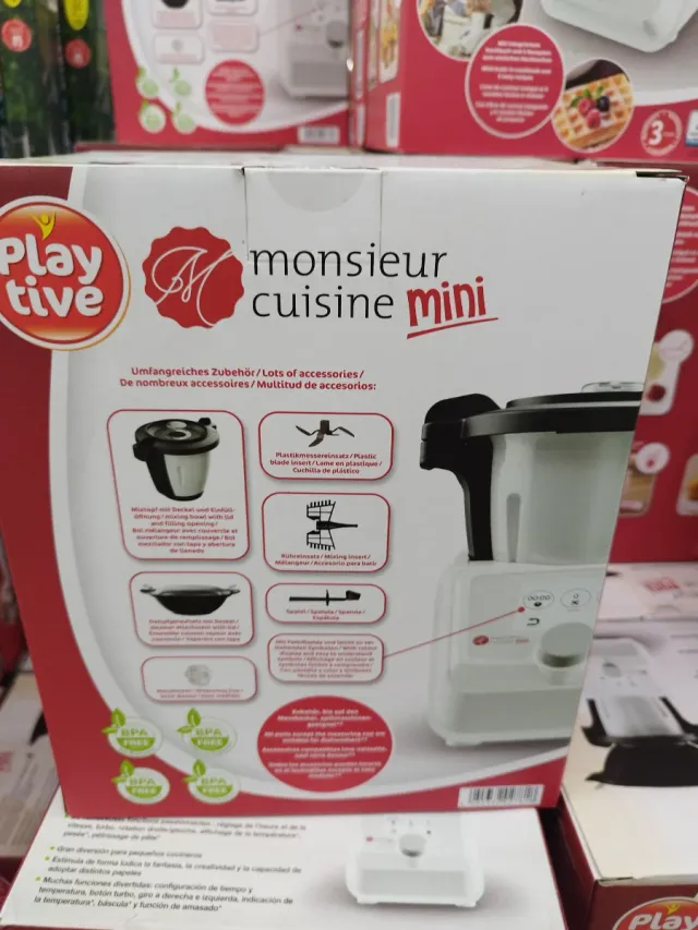 Mini robô de cozinha Playtive para crianças
