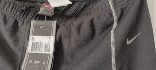 Pantaloni tuta NIKE Sphere Dry Uomo Neri