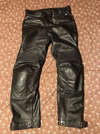 Pantalón Cuero BMW Freeway, talla 52