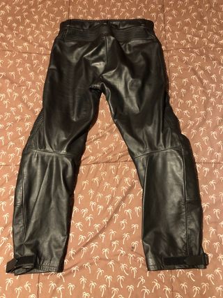 Pantalón Cuero BMW Freeway, talla 52