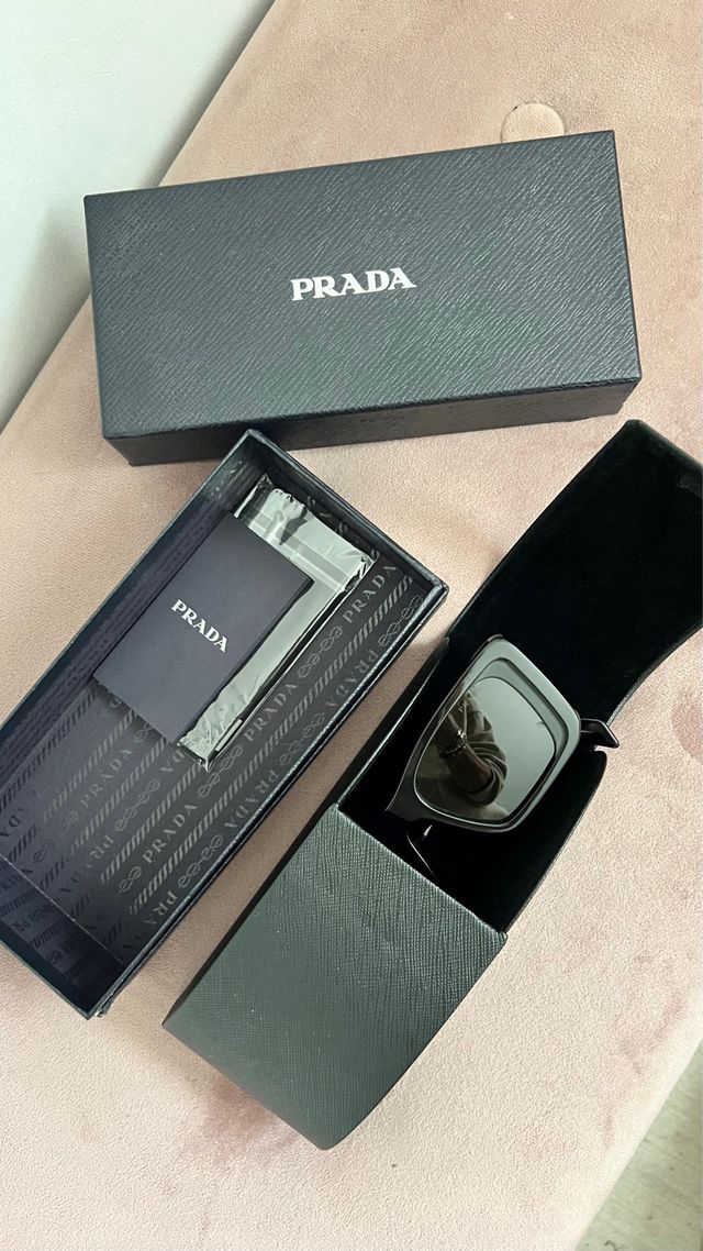 Gafas de sol Prada originales PR 08Y