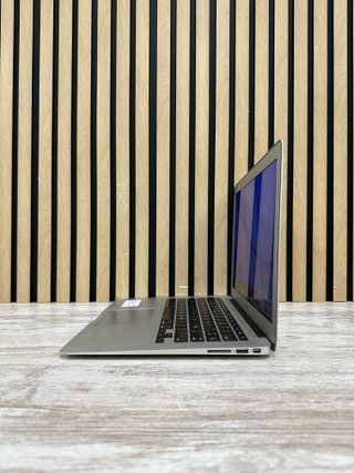 MacBook Air 13" 2017 i5 8gb 128gb SSD
