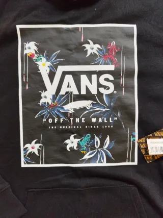 Sudadera Vans Negra con Estampado Floral