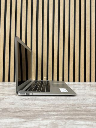 MacBook Air 13" 2017 i5 8gb 128gb SSD