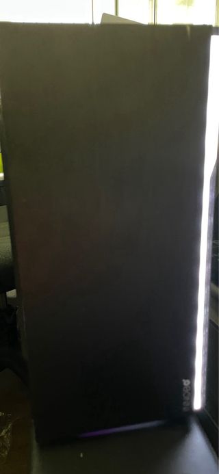 Torre Ordenador Negra