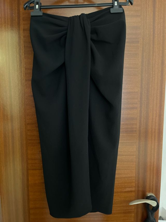 Falda midi Zara nudo frontal Talla XS