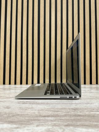 MacBook Air 13" 2014 i7 8gb 256gb SSD