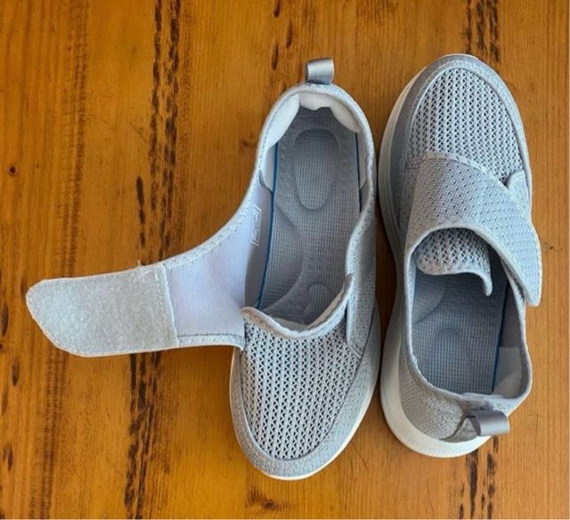 Zapatillas Ortorex grises cómodas