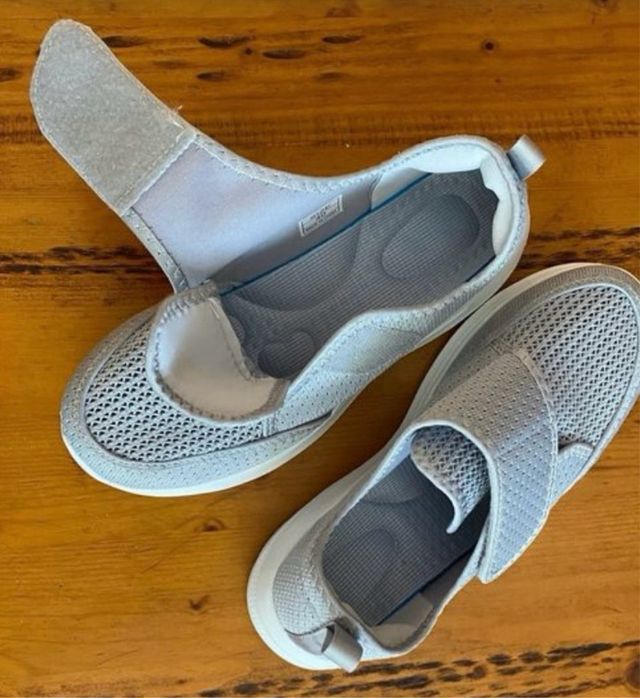 Zapatillas Ortorex grises cómodas