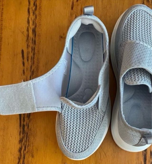 Zapatillas Ortorex grises cómodas