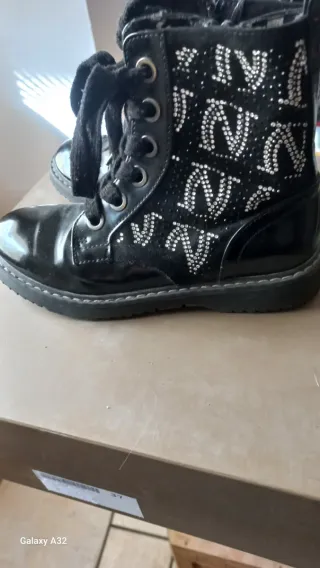 Stivaletti neri bimba con strass