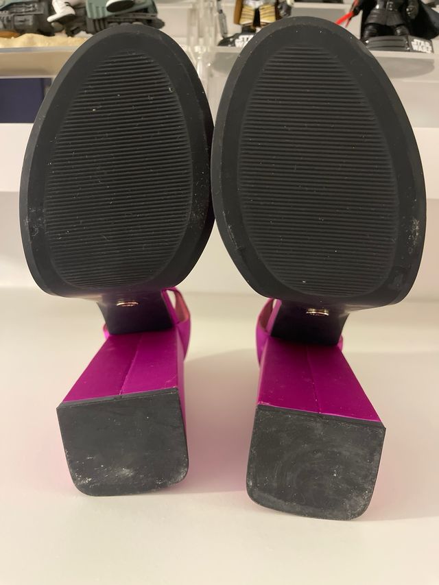 Tacones Zara Fucsia Talla 37