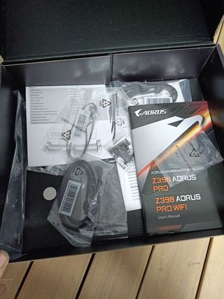 Placa Base Gigabyte Z390 AORUS PRO WiFi LGA 1151