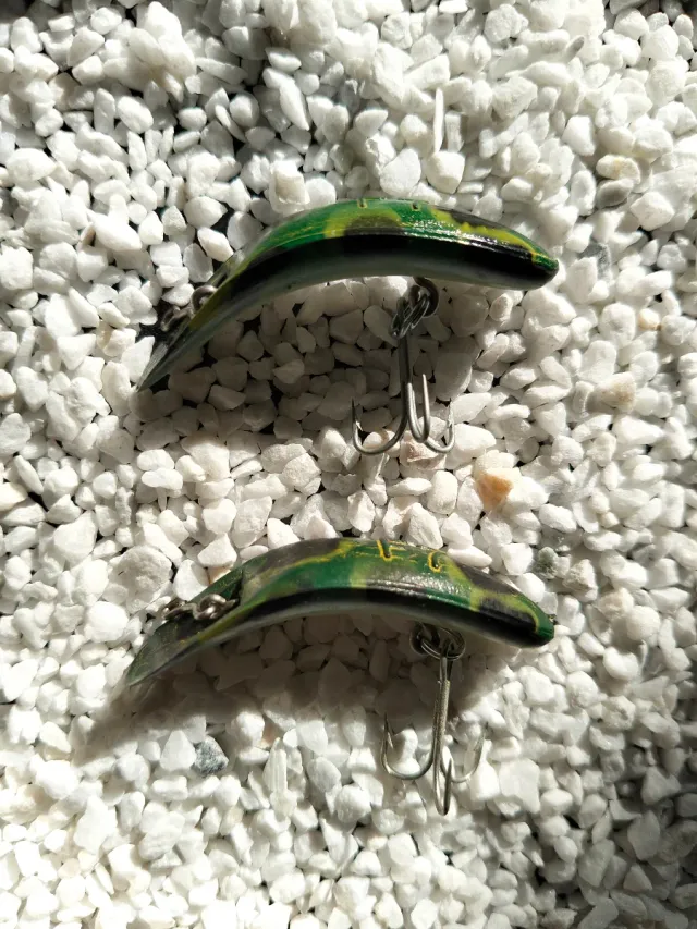 2 Esche vintage Flatfish F7