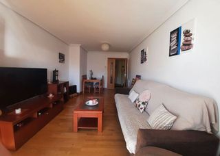 Piso en venta en Cacabelos