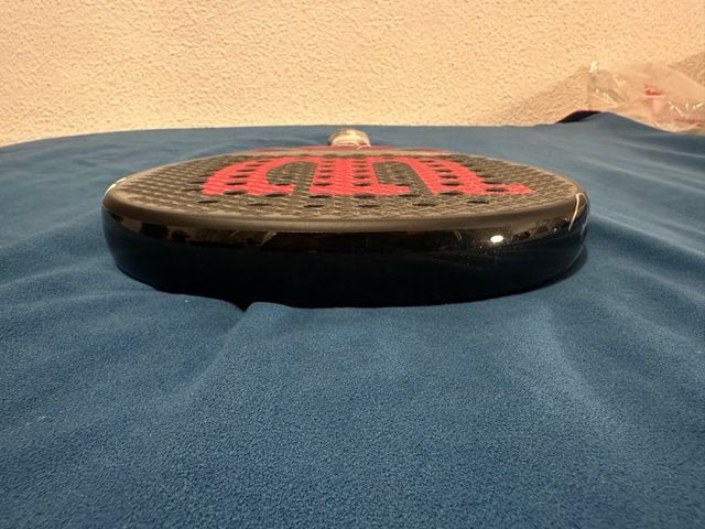 Wilson Bela Elite V2 Padel - Nueva