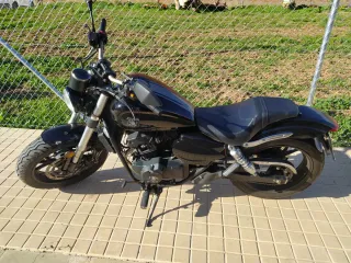 - Moto Custom 125cc. - Marca: Mitt Goes BD125