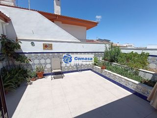 Casa adosada en venta en Martos