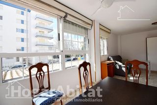 Piso en venta en Piles