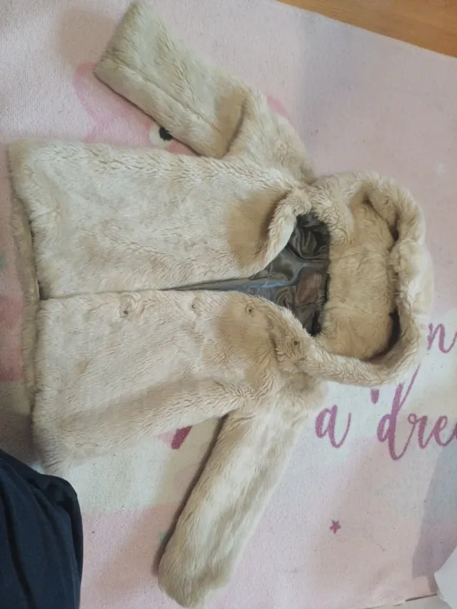 Abrigo pelo Zara Talla 6