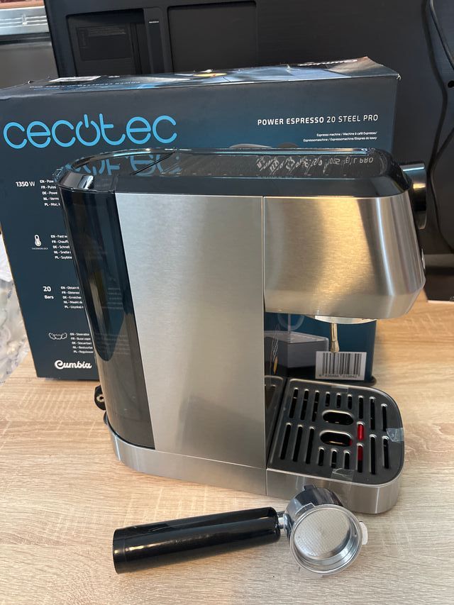 Cafetera Cecotec Power Espresso 20
