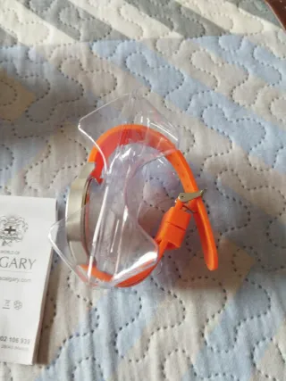 Reloj Plata y Blanco