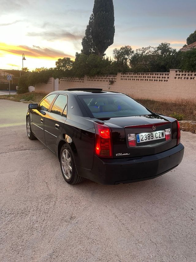 Cadillac CTS 2004