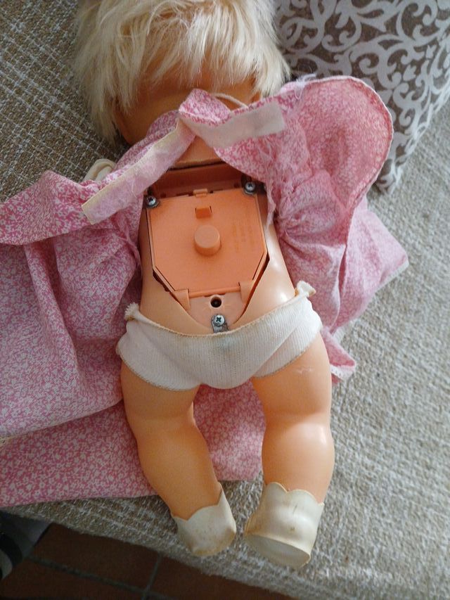 Muñeca Toyse rubia con vestido rosa