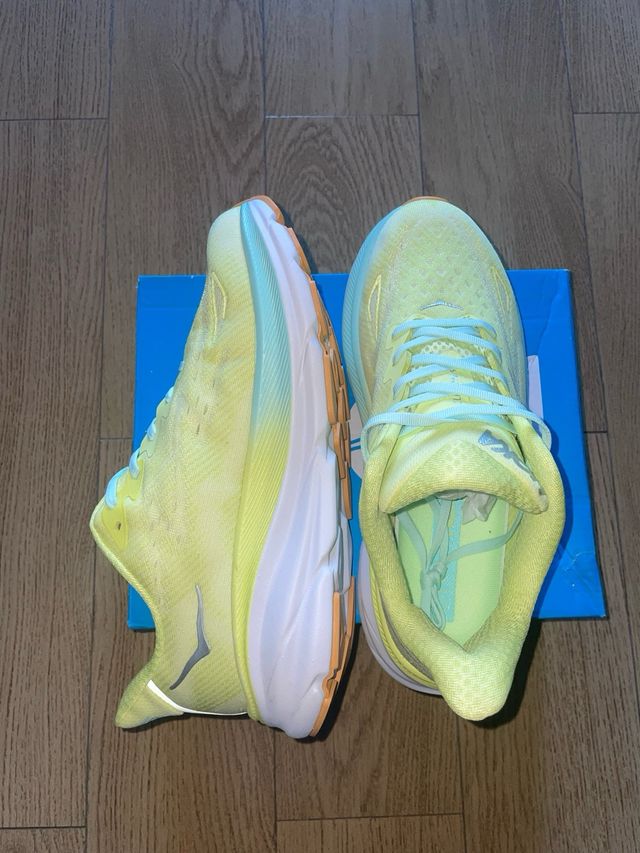 Hoka Clifton 9 Zapatillas Running Amarillo