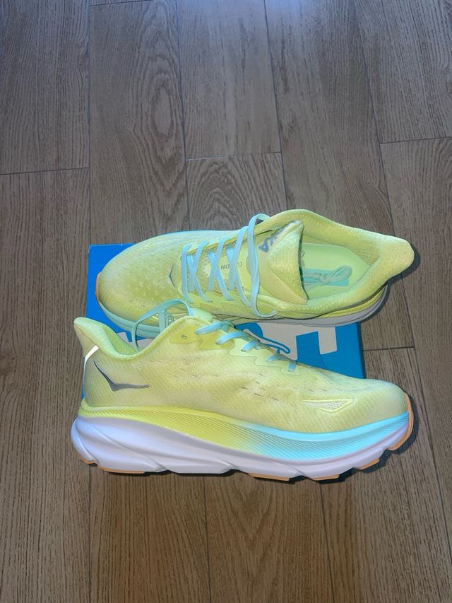 Hoka Clifton 9 Zapatillas Running Amarillo