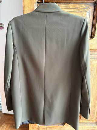 Chaqueta americana verde Zara