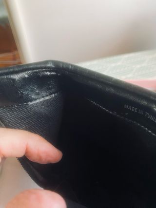 Scarpa donna in pelle nera con tacco