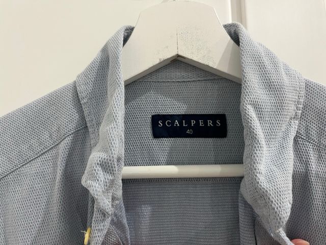 Camisa Scalpers azul Talla M