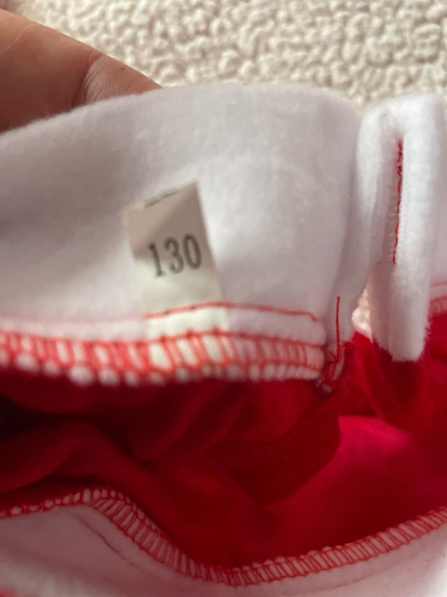 Traje Noel con capa y gorro talla 5-6 años