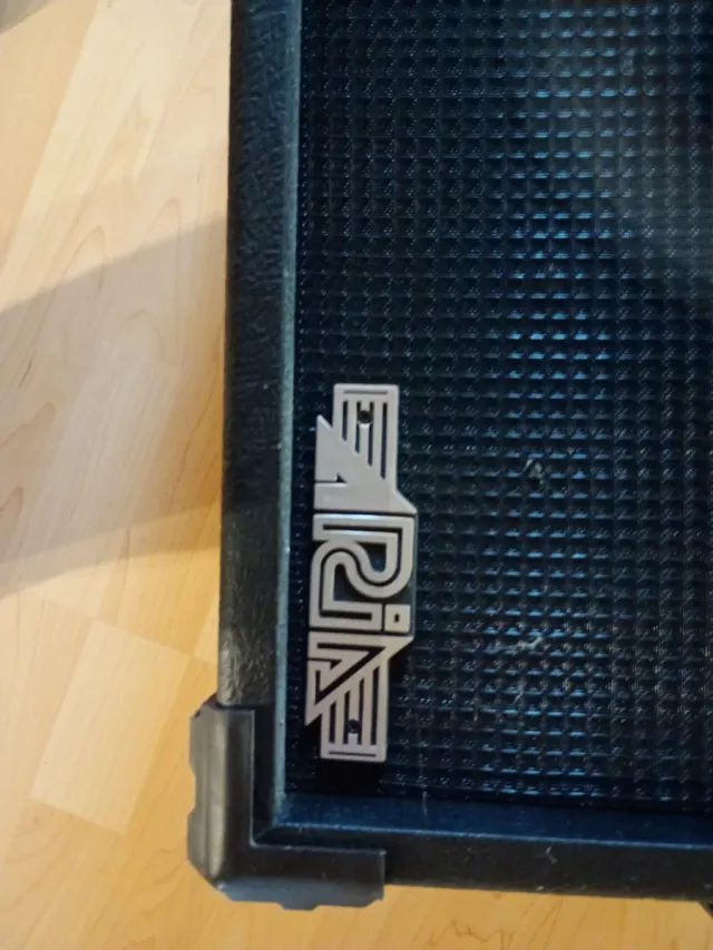 Amplificador RIV Negro