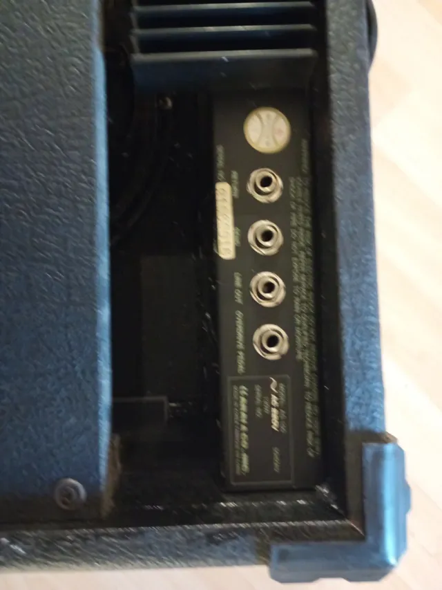 Amplificador RIV Negro