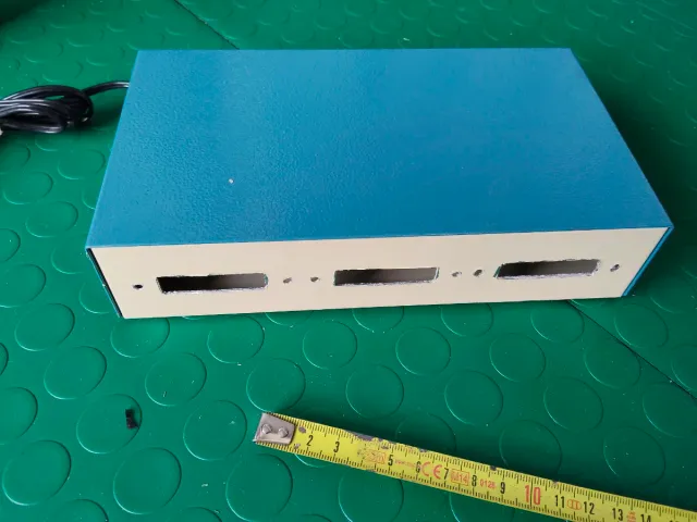 Box x TOMMASO Scatola elettronica con interruttore