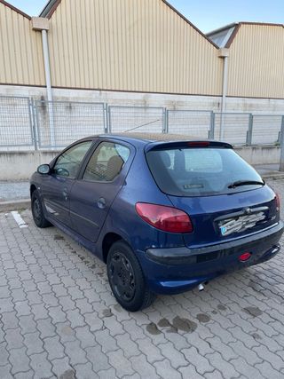Peugeot 206 2001