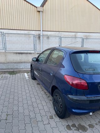 Peugeot 206 2001