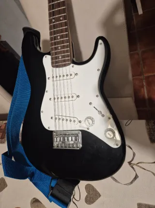 Guitarra Eléctrica Fender Squier Mini