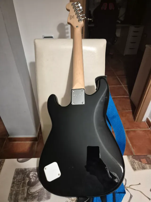 Guitarra Eléctrica Fender Squier Mini