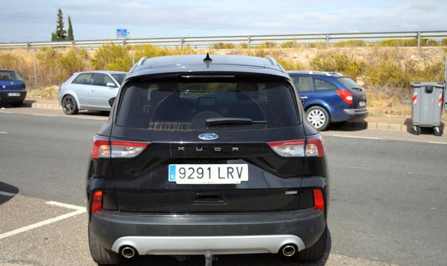 FORD Kuga Titanium 2.5 Duratec PHEV Auto