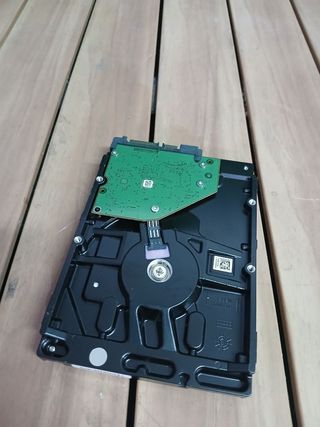 Seagate Barracuda 1TB HDD Interno