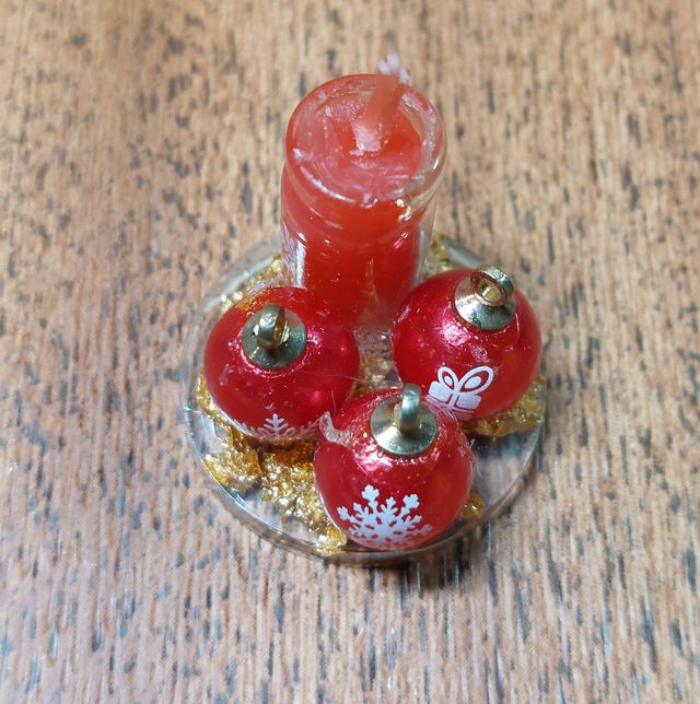 Centro de velas 1:6 para Barbie hecho a mano