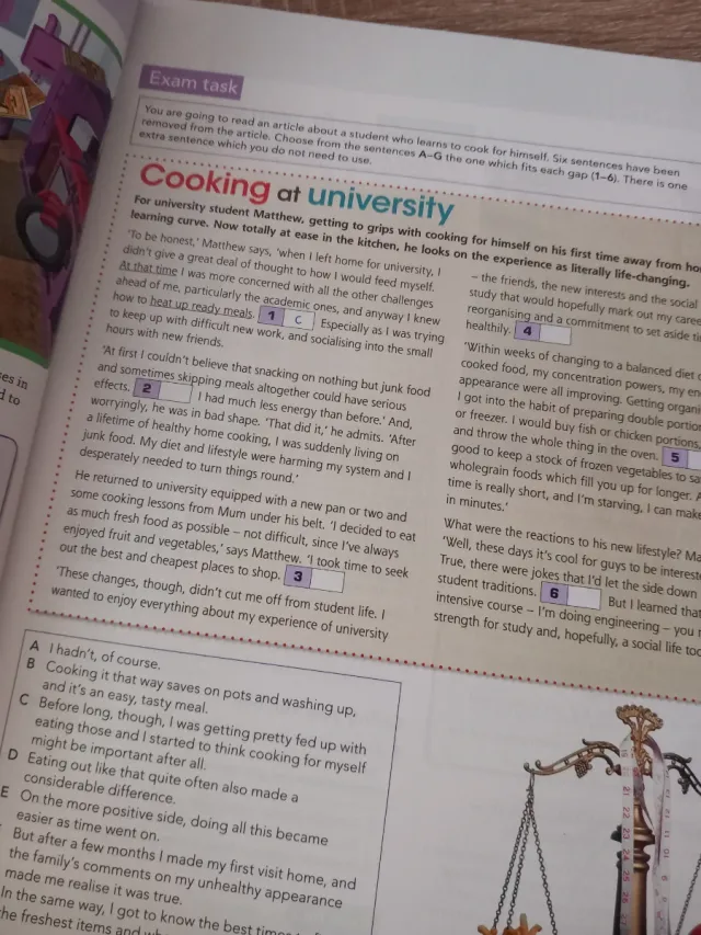 Compact First Student's Book with Answers with ...