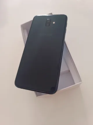 Samsung Galaxy J6+