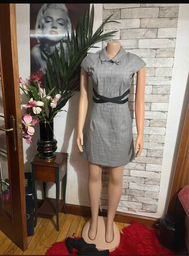 Vestido gris cuadros