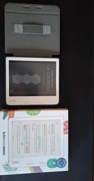 Custodia protettiva Kobo Libra colore grigio