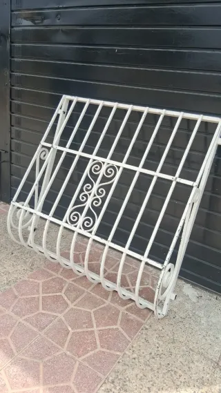 Rejas de hierro forjado blancas