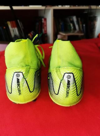 Botas Fútbol Nike Mercurial Talla 40